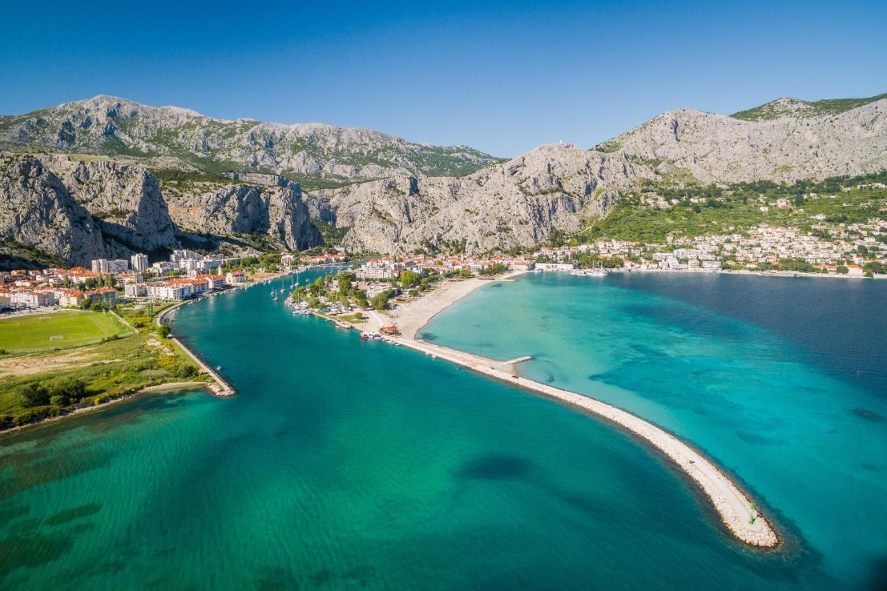 City Gem Omiš Exteriör bild